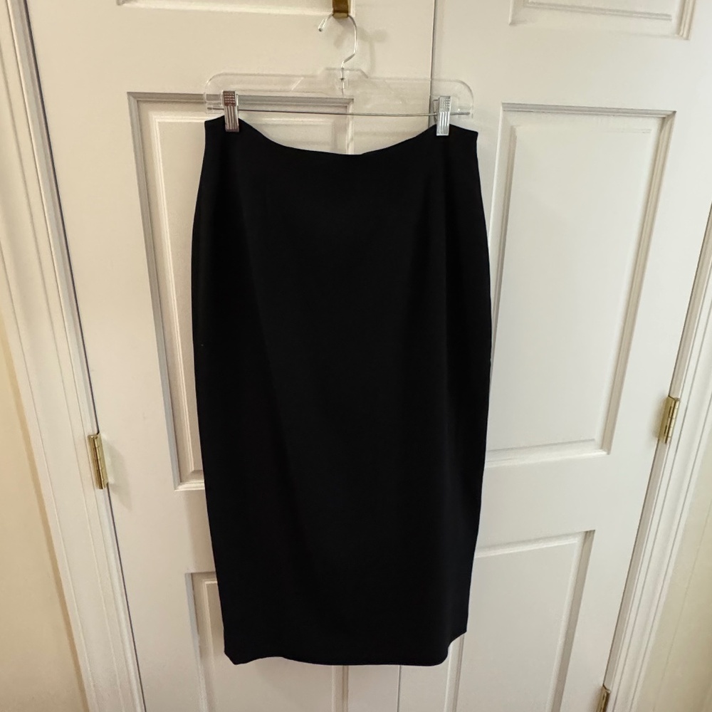 Jones New York black 14 midi skirt with back kick pleat